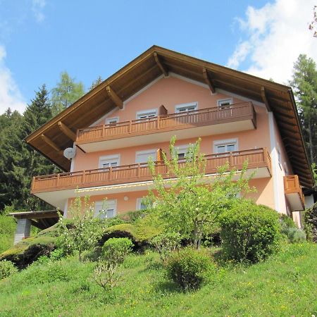 Haus Kraller-Urlaub Mit Seeblick Apartment Millstatt Luaran gambar