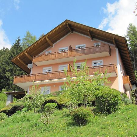 Haus Kraller-Urlaub Mit Seeblick Millstatt Luaran gambar