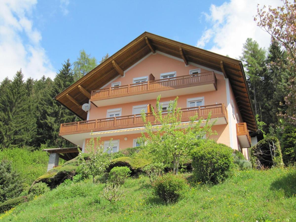 Haus Kraller-Urlaub Mit Seeblick Millstatt Luaran gambar
