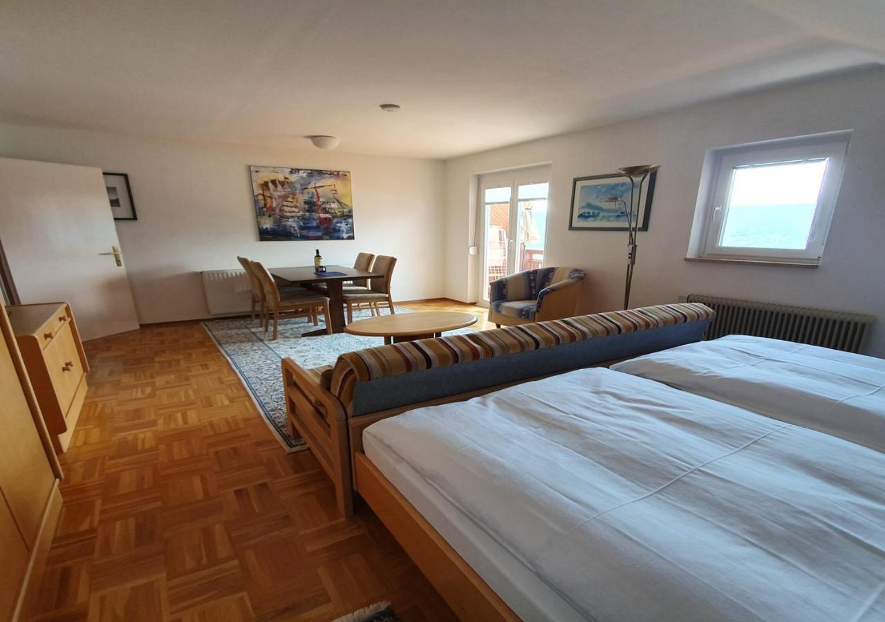 Haus Kraller-Urlaub Mit Seeblick Millstatt Luaran gambar
