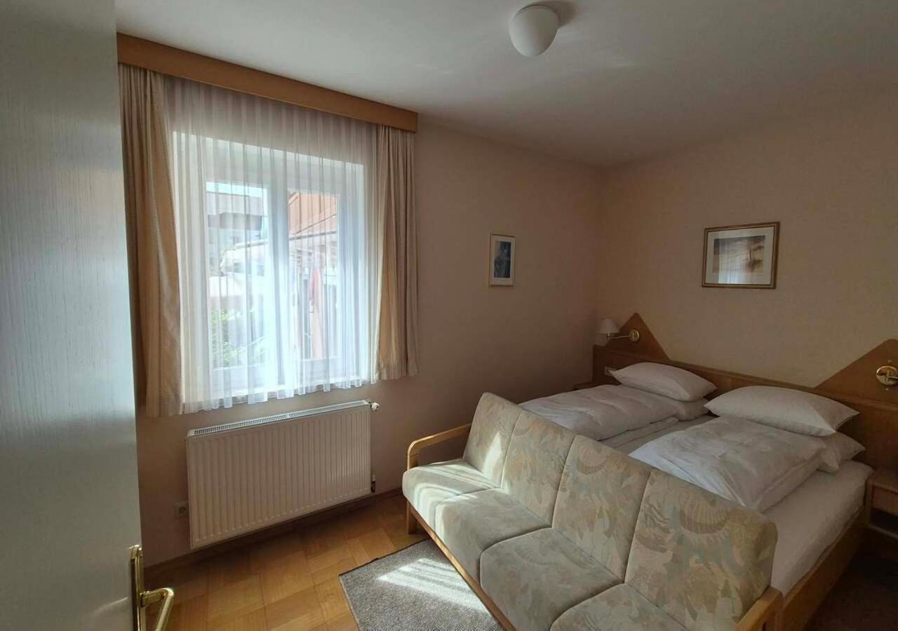 Haus Kraller-Urlaub Mit Seeblick Millstatt Luaran gambar